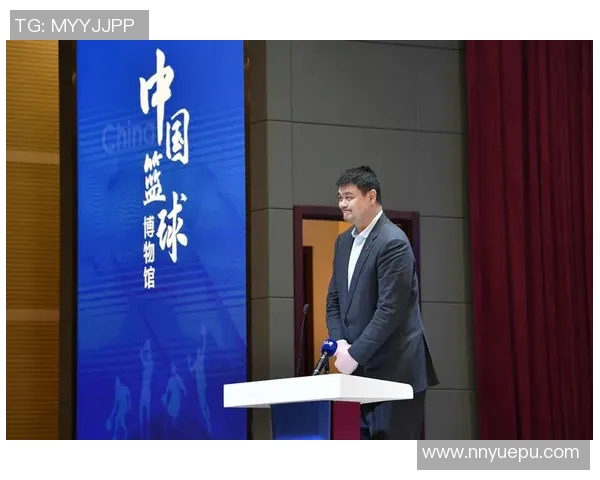 姚明静态壁纸带你领略篮球巨星的风采与魅力，尽享高清视觉盛宴