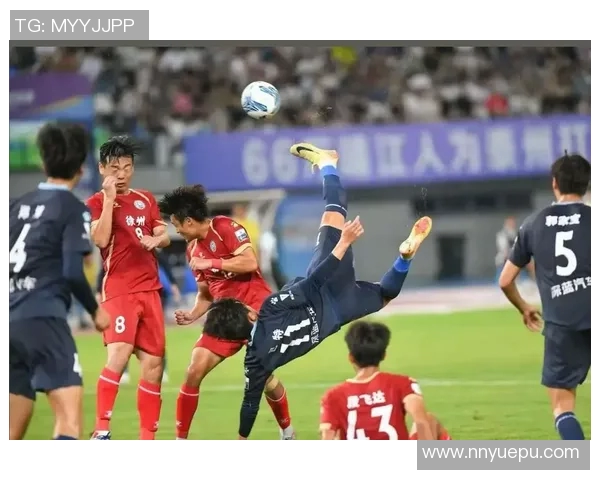 足球明星精彩瞬间集锦展现绿茵场上的激情与荣耀